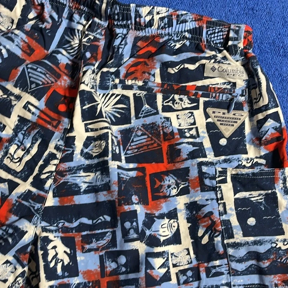 NWT men’s Columbia swim shorts S